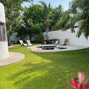 Casa Iola Homestay Cancun